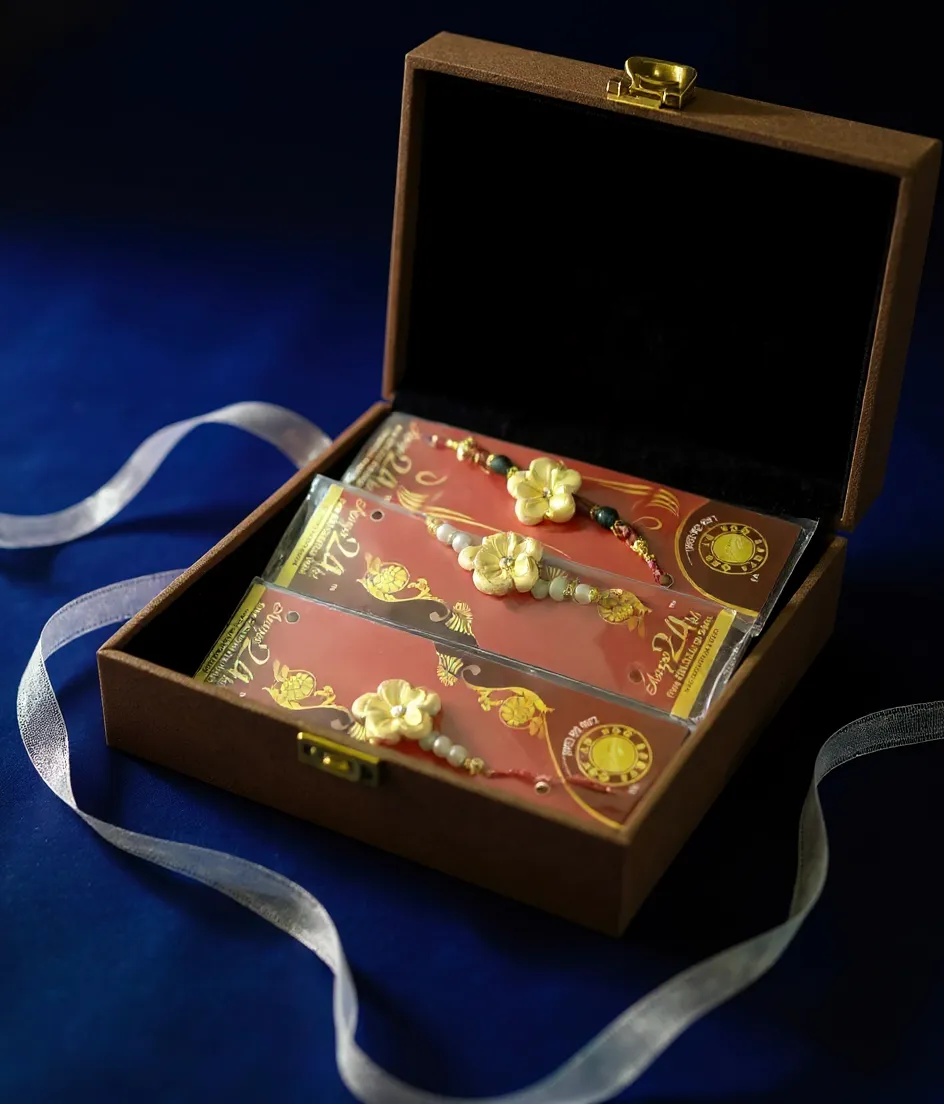 Rakhis