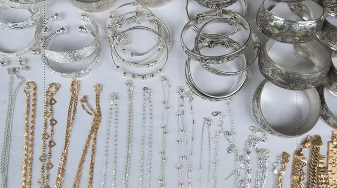 Shimmer & Shine